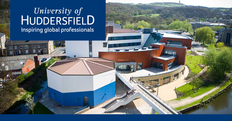 Huddersfield là trường đại học đẳng cấp hàng đầu tại Anh với thế mạnh là khối ngành kinh doanh và luật